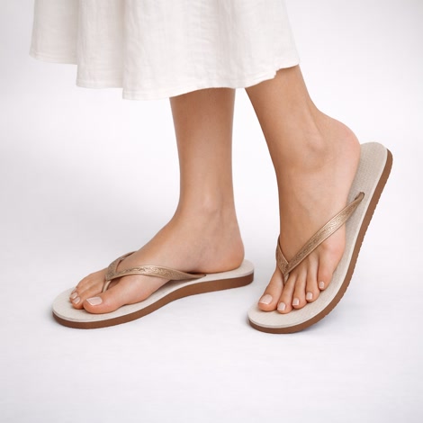 Produktbild 2 på Barcelona - Vit & Guld flip-flops i storlek 39/40